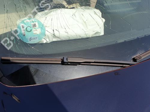 Used Front windshield wiper arm BMW 4 Gran Coupe (F36) 420 d (190 hp) 18159413