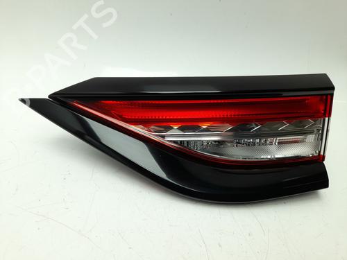 Feu de coffre droit DS DS 3 / DS 3 CROSSBACK (UR_, UC_, UJ_) 1.5 BlueHDi 100 (UCYHYJ) (102 hp) 32066176