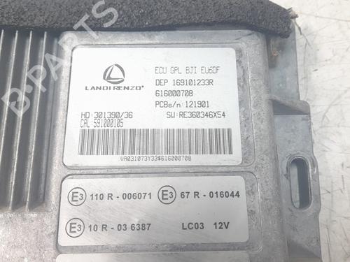 Engine control unit (ECU) DACIA SANDERO III  | BP19778894M57 
