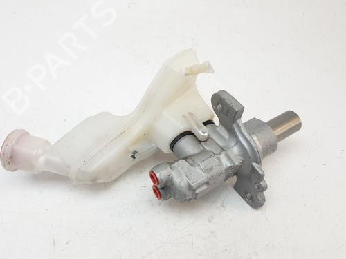 Used Brake master cylinder MERCEDES-BENZ GLB (X247) GLB 200 (247.687) (163 hp) 12450820