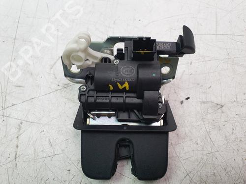 Used Tailgate lock VW T-ROC (A11, D11) 2.0 TDI (150 hp) 29595304