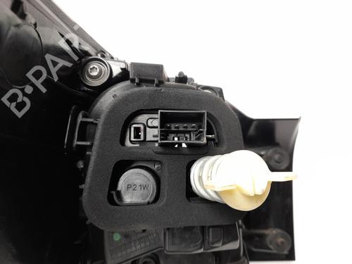 Right taillight SEAT ARONA (KJ7, KJP) 1.0 TSI | BP33621350C35  - Image 9