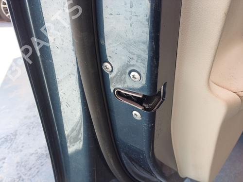 Front left lock MERCEDES-BENZ CLA (C118) CLA 180 (118.384) | BP24843825C98 