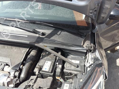 Used Front wiper motor OPEL CROSSLAND X / CROSSLAND (P17, P2QO) 1.2 (75) (110 hp) 28193747