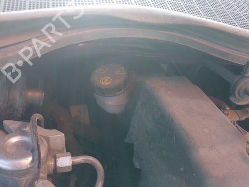 brake-master-cylinder-ford-fiesta-vii-hj-hf-2017-39654670 main image