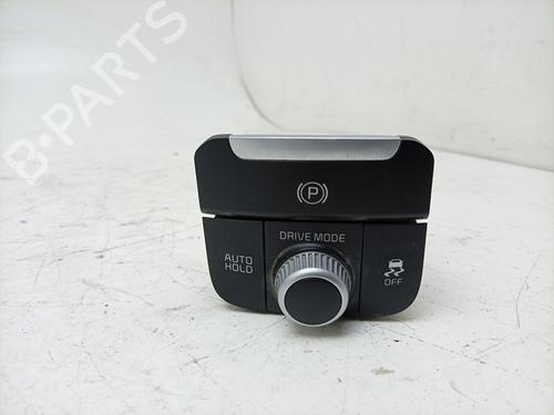 BP12450928I18 main image