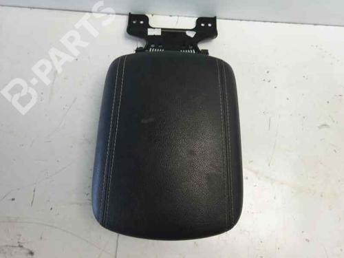 Used Armrest / Center console Armrest / Center console KIA SPORTAGE IV (QL, QLE) 1.7 CRDi (116 hp) 7154386 7154386