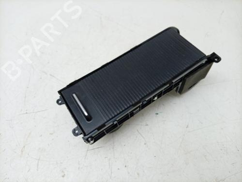 Used Glove box Glove box 39429317 39429317