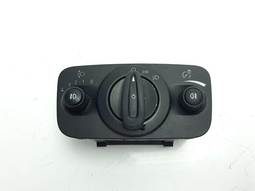 Used Headlight switch FORD FIESTA VI (CB1, CCN) [2008-2017]  9847427