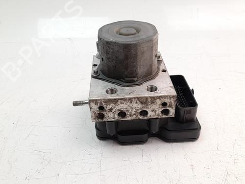 ABS pump MERCEDES-BENZ GLA-CLASS (X156) GLA 200 CDI / d (156.908) A0094316811