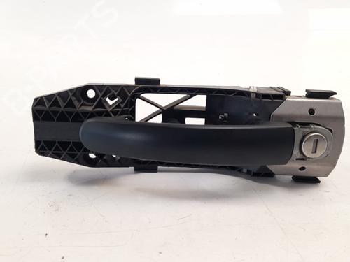 Used Front left exterior door handle SEAT IBIZA IV (6J5, 6P1) [2008-2017]  7514582