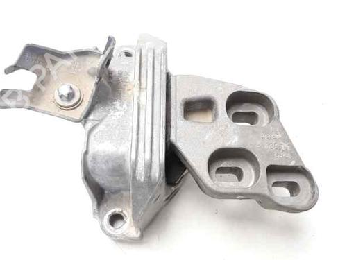 Used Engine mount MERCEDES-BENZ CLA Coupe (C117) CLA 220 CDI / d (117.303) (177 hp) 9187895