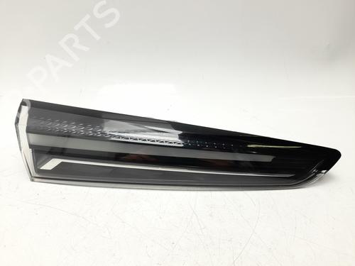 Used Left tailgate light Left tailgate light RENAULT CAPTUR II (HF_) E-TECH 160 (158 hp) 34383298 34383298