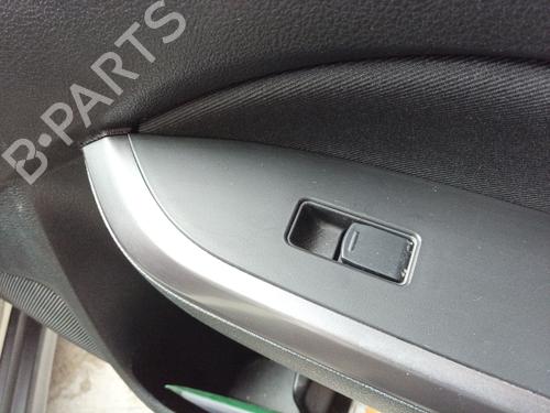 Used Right front window switch SUZUKI VITARA (LY) 1.4 Hybrid (Mild Hybrid) (APK414) (129 hp) 24807607