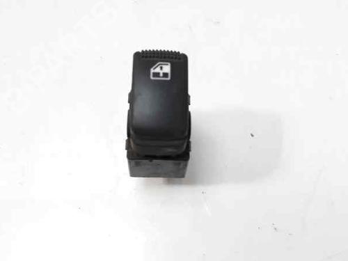 Used Right front window switch HYUNDAI MATRIX (FC) [2001-2010]  6087400