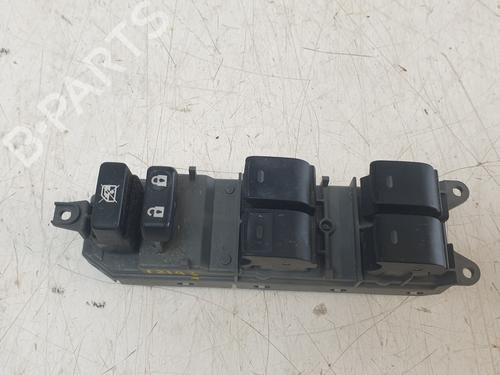 Left front window switch TOYOTA AURIS (_E18_) 1.8 Hybrid (ZWE186_, ZWE186R) | BP27834016I27