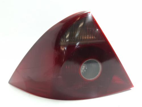 Used Left taillight FORD MONDEO III Saloon (B4Y) 2.0 16V TDDi / TDCi (115 hp) 18915889