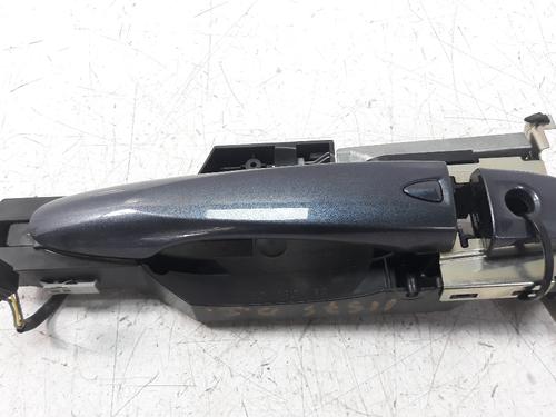 Used Front left exterior door handle RENAULT KADJAR (HA_, HL_) [2015-2025]  17197738