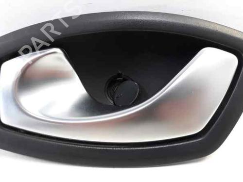 Venstre bak invendig håndtak RENAULT MEGANE III Hatchback (BZ0/1_, B3_) 1.5 dCi (BZ09, BZ0D, BZ1W, BZ29, BZ14) (110 hp) 4562778
