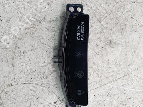 Used Display monitor Display monitor NISSAN JUKE (F16_) DIG-T 117 (117 hp) 34568439 34568439