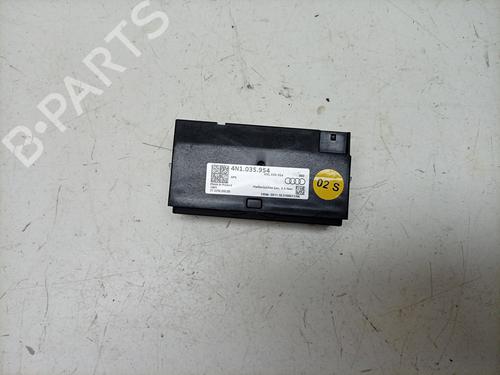 Electronic module PORSCHE TAYCAN (Y1A) 4S (Y1ADB1) | BP38437369M83 - Image 2