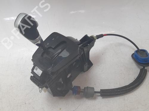 Used Gear lever Gear lever RENAULT KADJAR (HA_, HL_) 1.5 BLUE dCi 115 (HLA6) (116 hp) 30201139 30201139