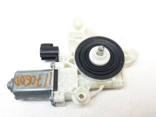 Right front window motor FORD FOCUS III  | BP26167527E20