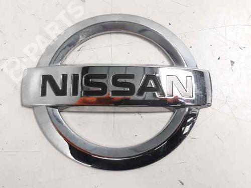 front-grille-jaguar-f-pace-x761-90890bj00a-2015-5386435 main image