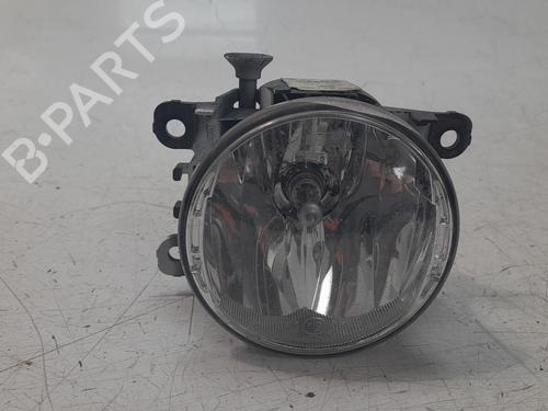 left-front-fog-light-renault-megane-iv-hatchback-b9amn_-2015-30442428 main image