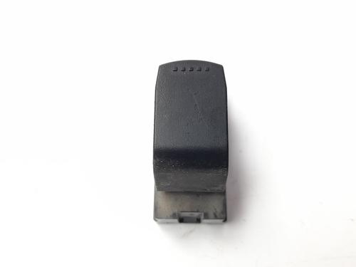 Used Right rear window switch Right rear window switch SUZUKI GRAND VITARA II (JT, TE, TD) 1.9 DDiS (JB419WD, JB419XD) (129 hp) 7512612 7512612
