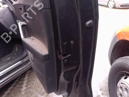 front-right-lock-audi-q2-gab-gag-2016-31990654 main image