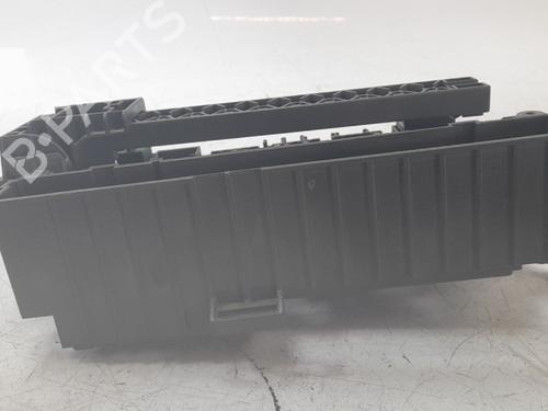 Fuse box BMW Z4 Roadster (E89) sDrive 23 i | BP33287987E1 - Image 2