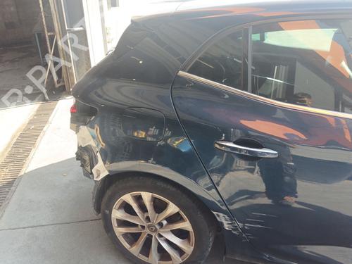 Used Fuel pump RENAULT MEGANE IV Hatchback (B9A/M/N_) 1.3 TCe 140 (B9NB) (140 hp) 28163752