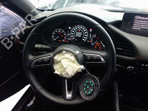Used Steering wheel MAZDA 3 Hatchback (BP) 2.0 SKYACTIV-G M Hybrid (122 hp) 32217598