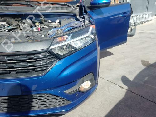 Optica esquerda Optica esquerda DACIA SANDERO III 1.0 TCe 90 (91 hp) 39667612 39667612