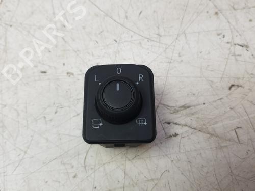 Comando specchietti Comando specchietti VW TOURAN (5T1) [2015-2026] 33240562 33240562