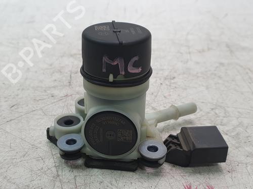 Used Fuel pump VW TOURAN (5T1) [2015-2026]  31599232