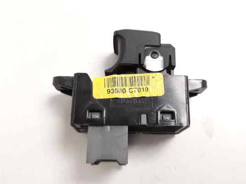 Right front window switch HYUNDAI i20 II (GB, IB) 1.2 | BP6073379I26 