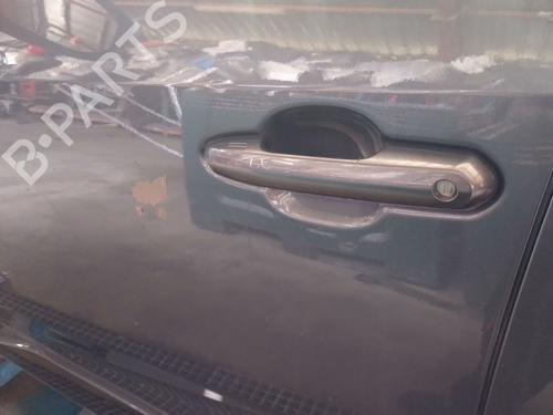 Used Front left exterior door handle Front left exterior door handle 37494625 37494625