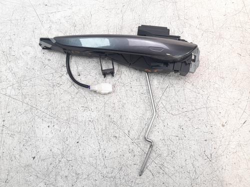 Used Front left exterior door handle MAZDA 3 Hatchback (BP) [2018-2025]  21575740