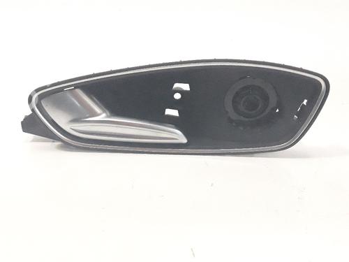 Used Rear left interior door handle Rear left interior door handle AUDI A1 Sportback (8XA, 8XF) 1.4 TDI (90 hp) 10272659 10272659