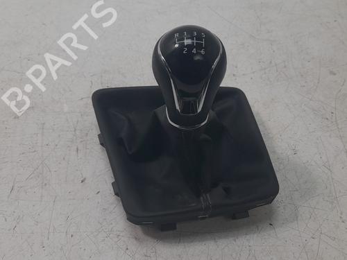 shift-knob-seat-leon-st-5f8-2012-2013-2014-2015-2016-2017-2018-2019-2020-24916720 main image