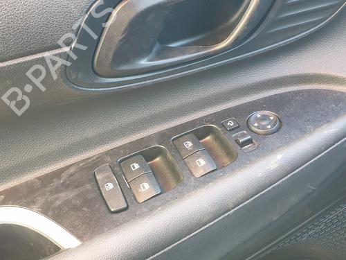 Left front window switch HYUNDAI i20 II (GB, IB) 1.4 CRDi | BP12457265I27 