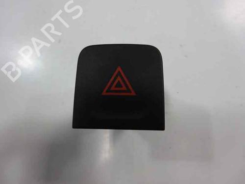 Used Warning switch RENAULT KADJAR (HA_, HL_) 1.2 TCe 130 (HLMR) (130 hp) 3469618