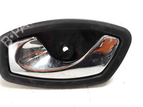 Used Front left interior door handle RENAULT CLIO IV (BH_) [2012-2021]  5274311