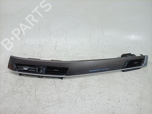 Used Air vent Air vent BMW X1 (F48) sDrive 18 d (150 hp) 39987982 39987982