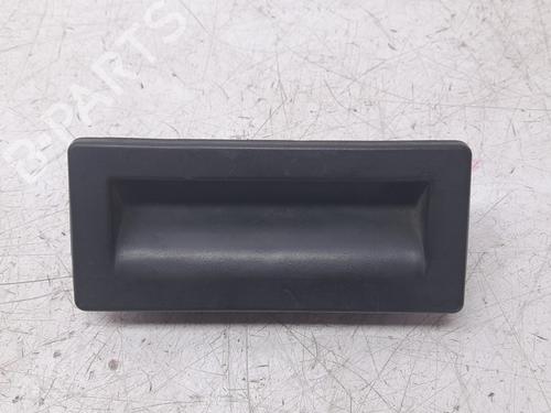 bagagerumshandtag-audi-a4-b9-avant-8w5-8wd-2015-33843960 main image