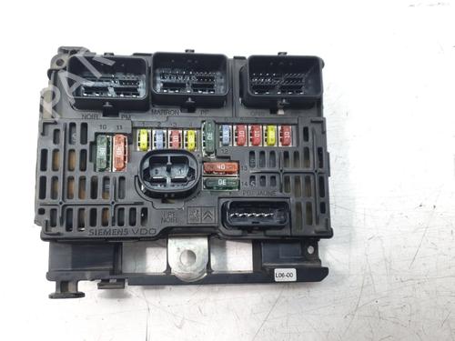 Fuse box PEUGEOT 307 (3A/C) 1.6 HDi 9658539680