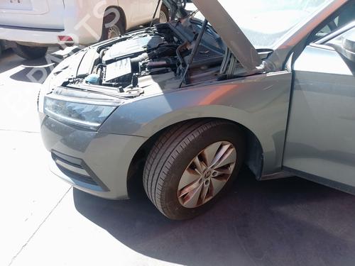 Used Left front shock absorber Left front shock absorber SKODA OCTAVIA IV (NX3, NN3, PV3) 2.0 TDi (116 hp) 33873258 33873258