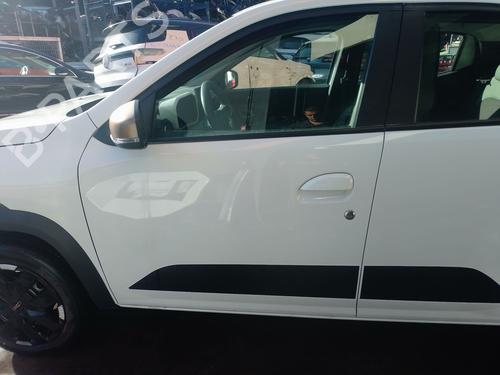 Used Left front door Left front door 39527291 39527291
